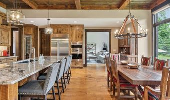 1099 Indian Trl S, Afton, MN 55001