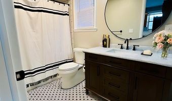 34 W 41ST St 2, Bayonne, NJ 07002