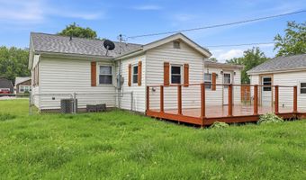 104 Willow Ln, Anderson, IN 46012