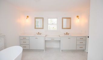 1512 Douglas Dr, Bainbridge, GA 39819