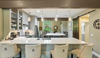 4 Egret Dr, Beaufort, SC 29907