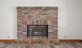 11326 E Brainerd Rd, Apison, TN 37302