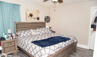 311 S D St, Albia, IA 52531