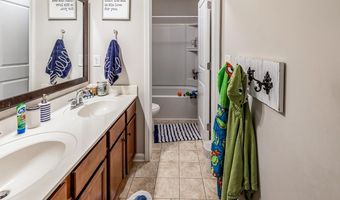 208 Castleton Cir, Boiling Springs, SC 29316