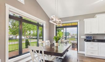 214 E Wapello St, Agency, IA 52530