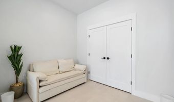 161 BROADWAY 1F, Bayonne, NJ 07002