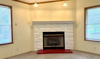 121 Harold Dr, Ashland, OH 44805
