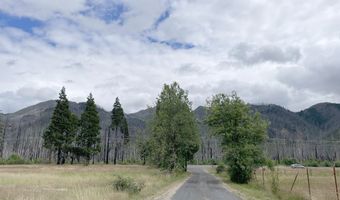 91163 YEAGER Rd, Blue River, OR 97413