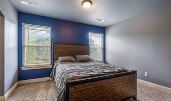 21 Newhaven Ln, Bella Vista, AR 72714