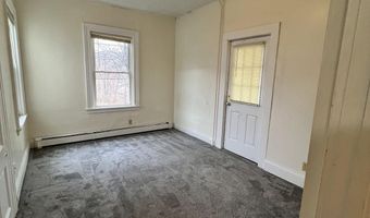 28 Brook St, Brattleboro, VT 05301