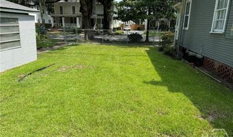 737 E 37th St, Savannah, GA 31401