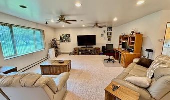 7428 Hough Rd, Almont, MI 48003
