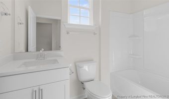 638 Pine Dune Ln, Aberdeen, NC 28315