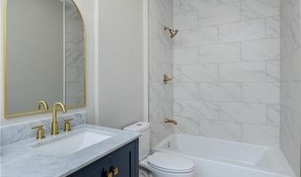 2913 HILL St, Alexandria, LA 71301