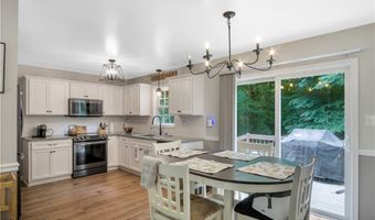 18345 Barham Woods Dr, Barhamsville, VA 23011