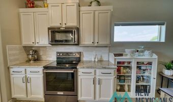 1842 Emerald Ct, Carlsbad, NM 88220