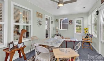 627 Smokehouse Ln, Albemarle, NC 28001
