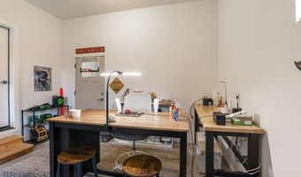 967 Auger Ln, Bozeman, MT 59718