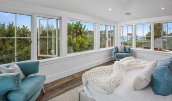 119 10th St, Del Mar, CA 92014