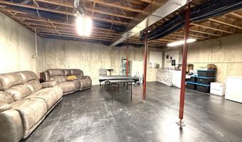 6509 Williams Rd, Bedford, IN 47421