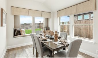 1040 Snowy Owl Dr, Alvarado, TX 76009