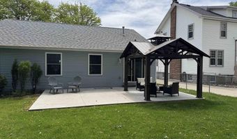 1741 Saint Clair Riv, Algonac, MI 48001