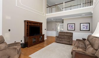 16 Heritage Dr, Allentown, NJ 08501