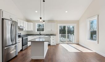 1540 Foxes Ridge Rd, Acton, ME 04001