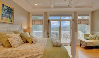 638 E Shore Dr, Acton, ME 04001