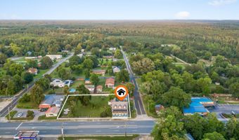 1748 Georgia St, Alford, FL 32420