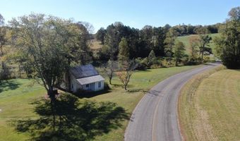 876 Rock Hill Church Rd, Ararat, NC 27007