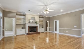 525 Ridge Cir, Brandon, MS 39047
