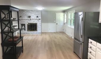 50 Wintergreen Ln, Cheshire, CT 06410