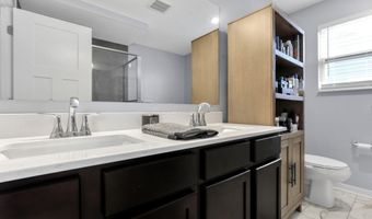 39 Thoreau Dr, Ashville, OH 43103
