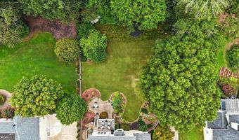 1042 AVERY Crk, Woodstock, GA 30188