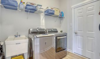 329 HERITAGE SHORES Cir, Bridgeville, DE 19933