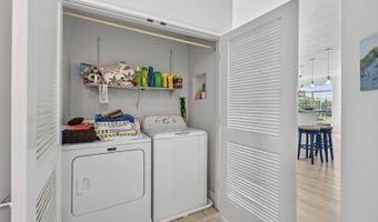 6428 Sunset Bay Cir, Apollo Beach, FL 33572
