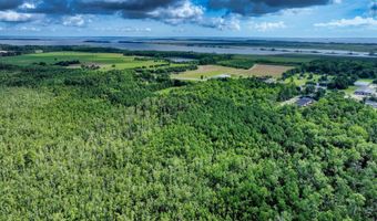 4468 Caratoke Hwy, Barco, NC 27917