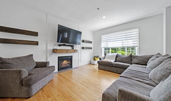 171 Jenkins Farm Rd, Chester, NH 03036