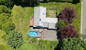 13 Governors Ln, Bethel, CT 06801