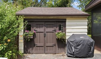 2104 Arborview Blvd, Ann Arbor, MI 48103