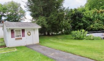 5 Susan Cir, Johnston, RI 02919