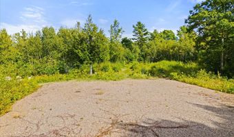 27 Bowling Green Ln, Belfast, ME 04915