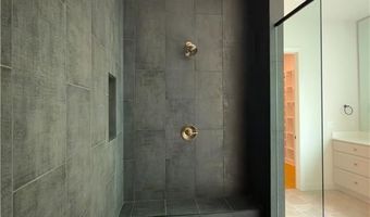 8900 W Comet Dr, Bentonville, AR 72713