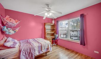 763 Highview Ct, Antioch, IL 60002