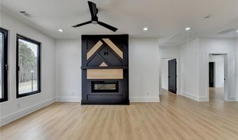 23 Deer Canyon Dr, Auburn, GA 30011