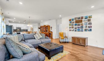113 Edenton Dr, Barnegat, NJ 08005