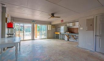 24 LAKE BREEZE Dr 24, New Orleans, LA 70129