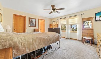 853 Fairway Dr, Alliance, OH 44601