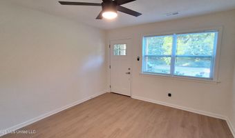315 Willa St, Batesville, MS 38606